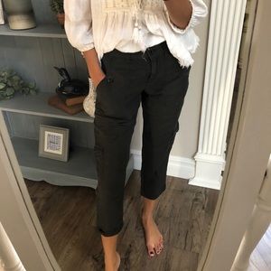 J.Crew Dark Gray City Fit Linen Cargo Capri Pant